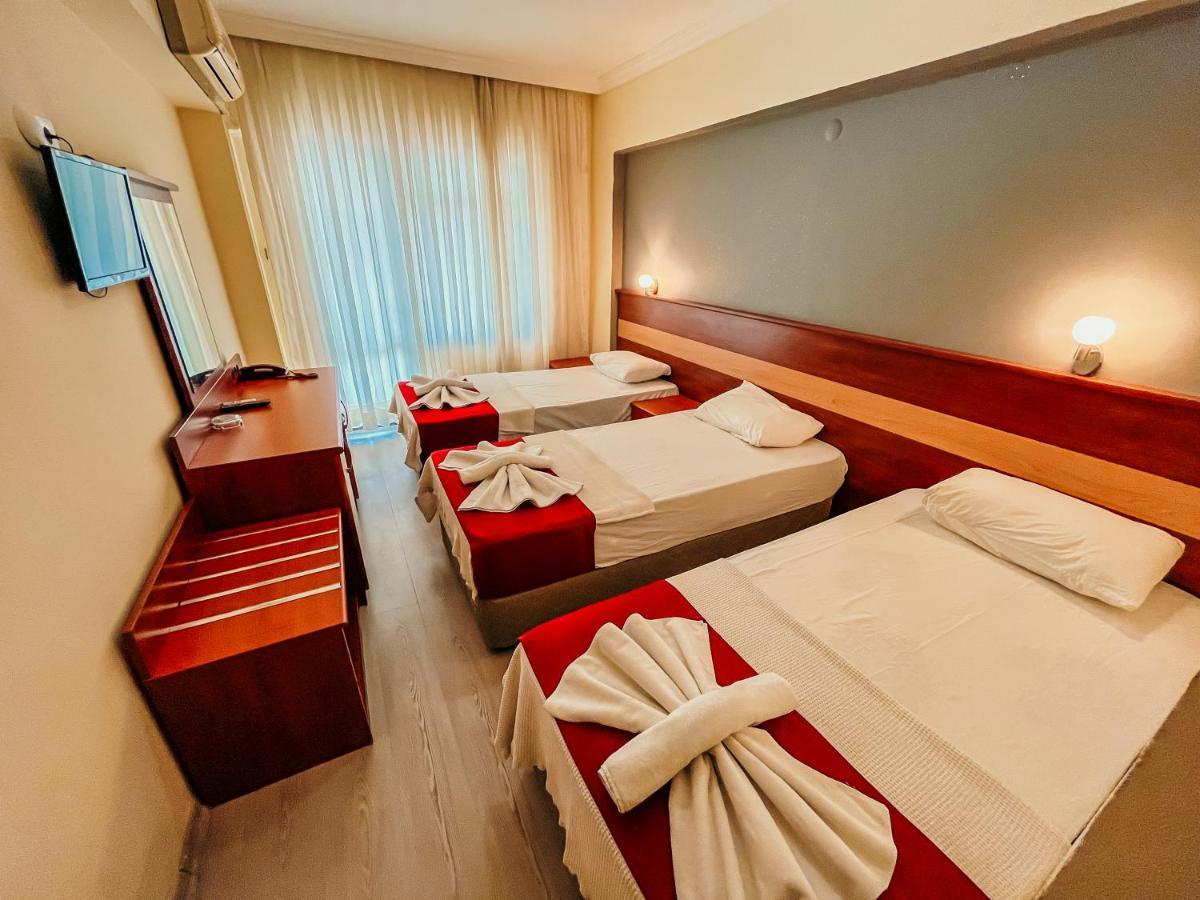 Hotel First Class Didim Exteriör bild