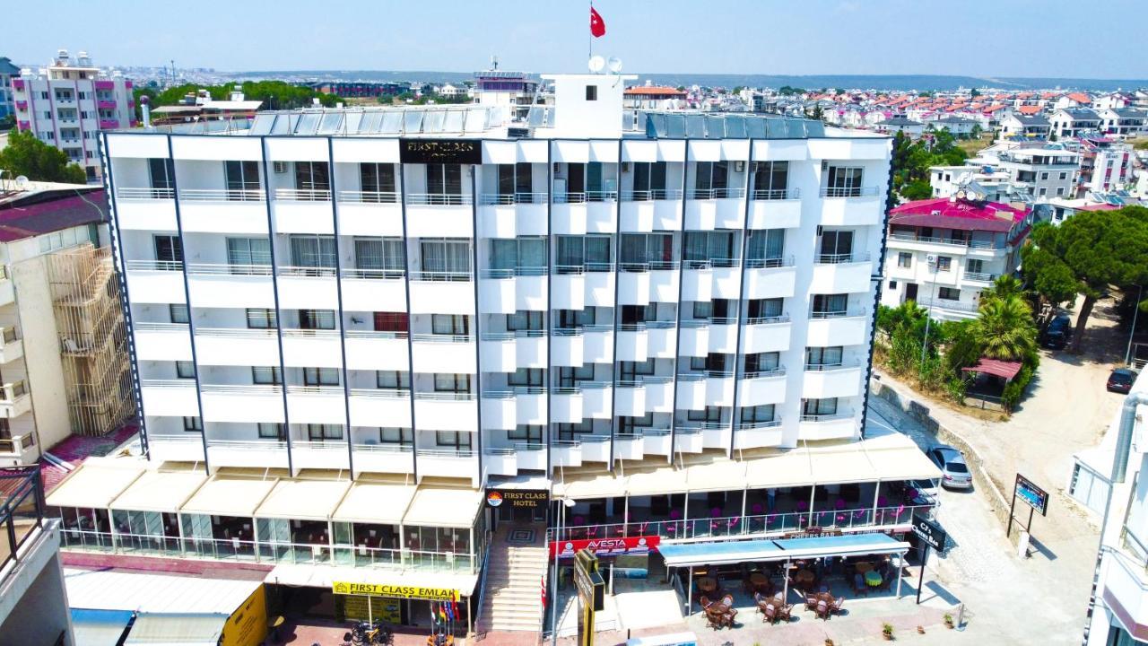 Hotel First Class Didim Exteriör bild